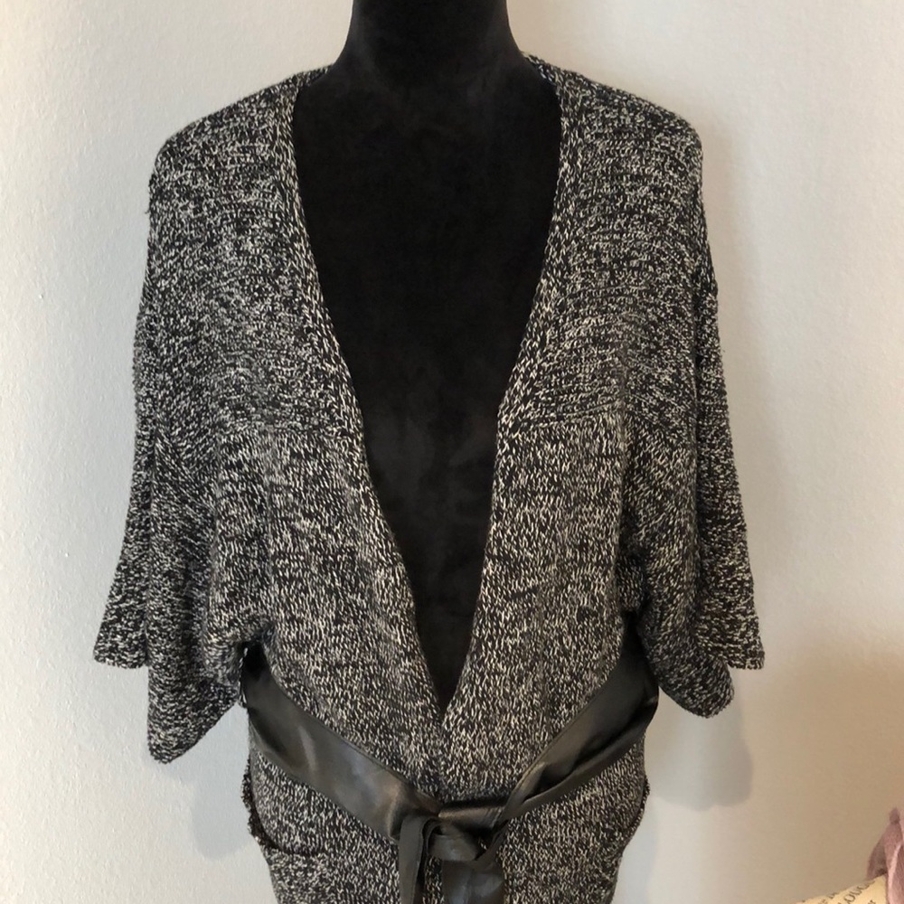 Vince Camuto sweater